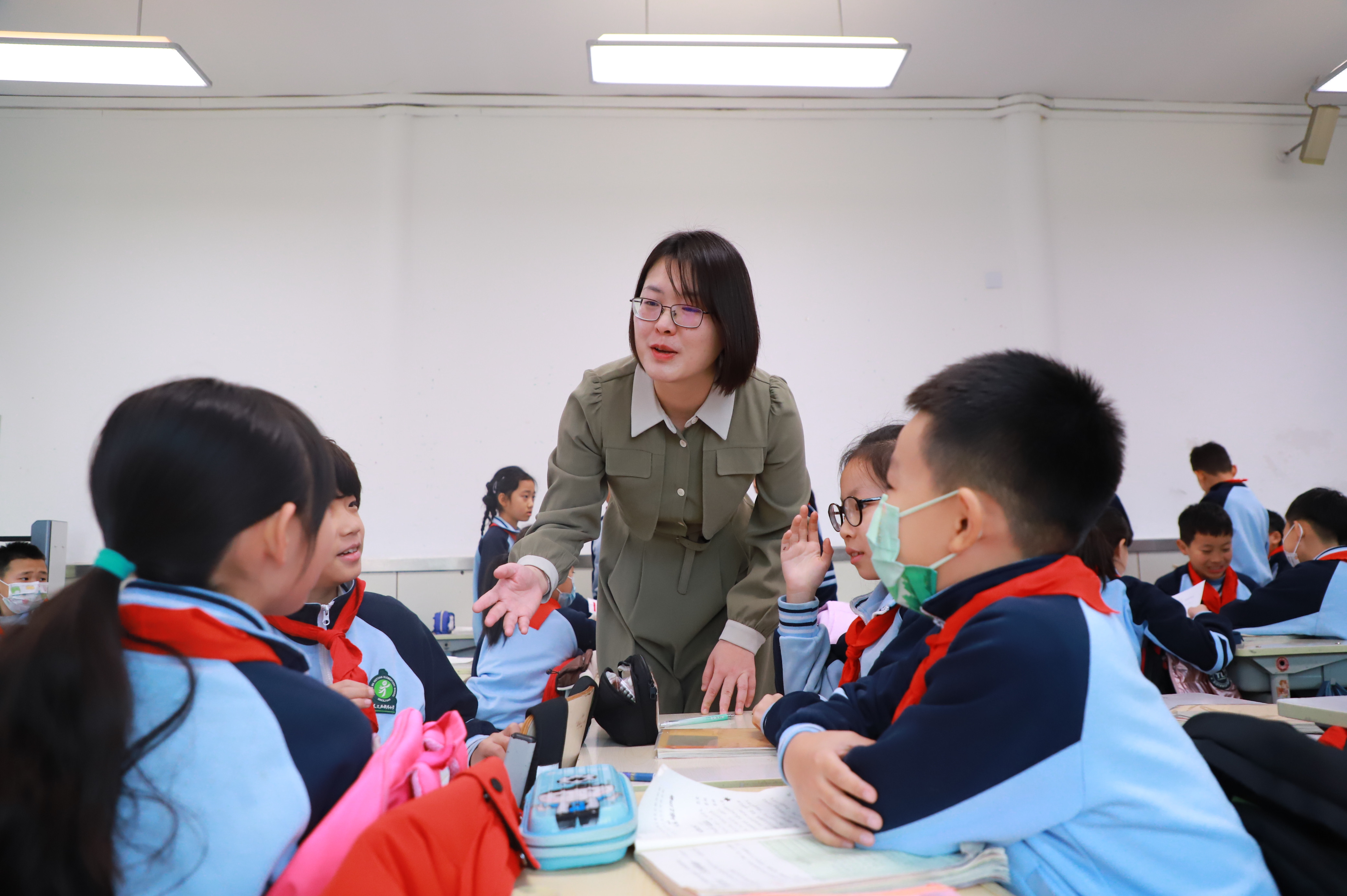 语文课学中医, 英语课做实验, 看这所小学的跨学科研究成果