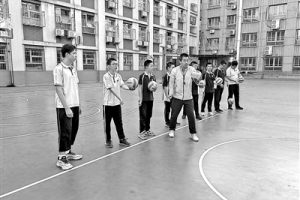 北京中考体育改革后首次选考启动