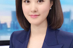 她曾是重庆最美的高考状元, 如今当上央视主持人, 39岁依然单身