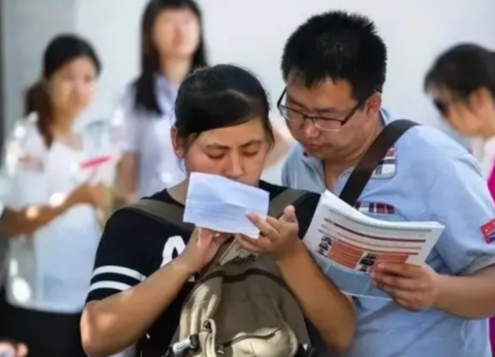 毕业后才发现, 省内上大学和省外上大学的差距, 后悔没听父母的话