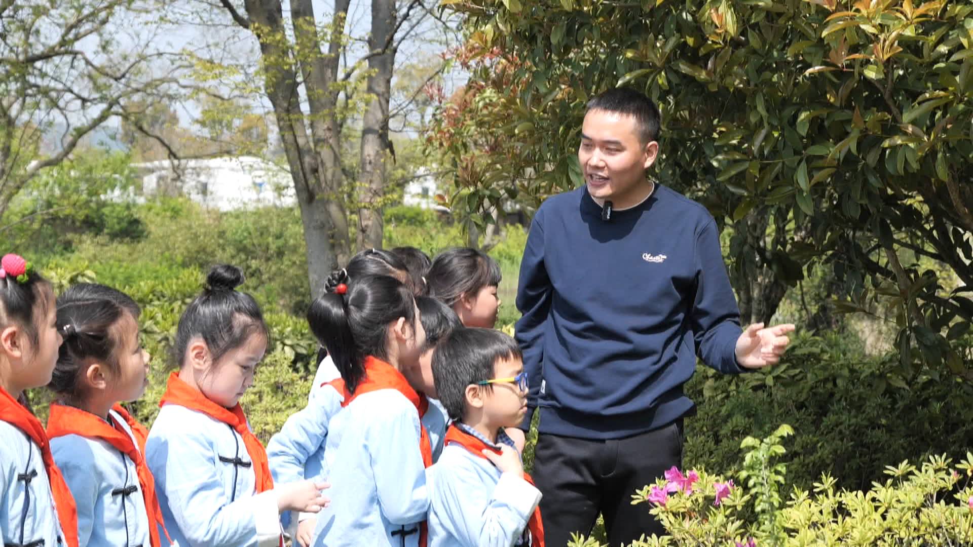 走进大自然, 探秘中草药——“孟河医派名医、名方”公益宣讲第三讲开讲