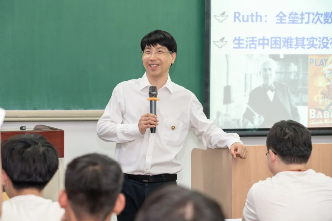 最年轻的副部级大学校长, 今日在北理亮相