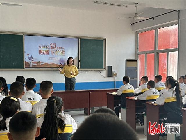 基层就业故事|河北地质大学毕业生黄迪: 做青年人喜欢的基层宣讲员