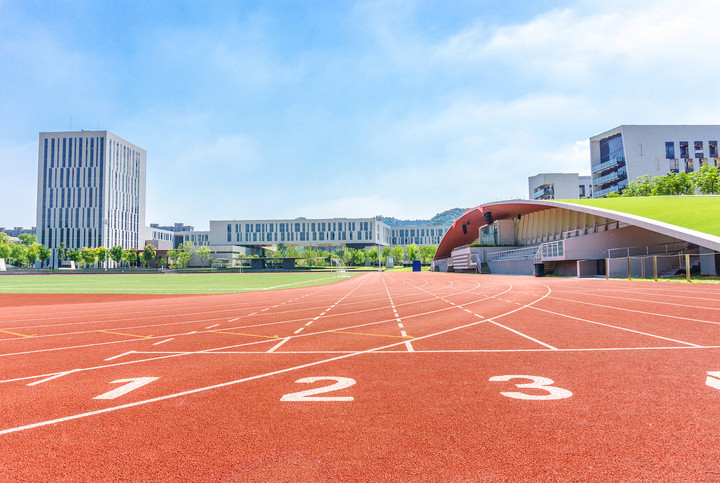 相似校名真当多, 中考志愿填报要细心! 中学老师来给家长排“雷”